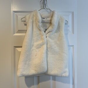 Macy's Epic Threads Cream Faux Fur Vest - NWT Size Large